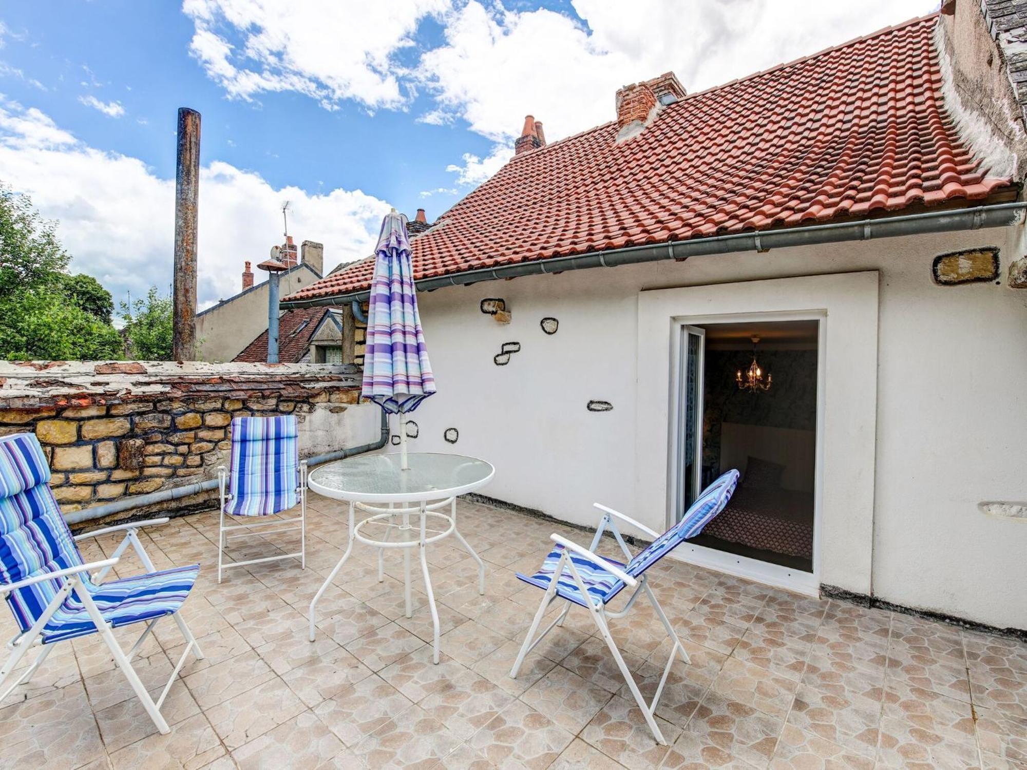 Traditional Holiday Home In Brinon Sur Beuvron Luaran gambar