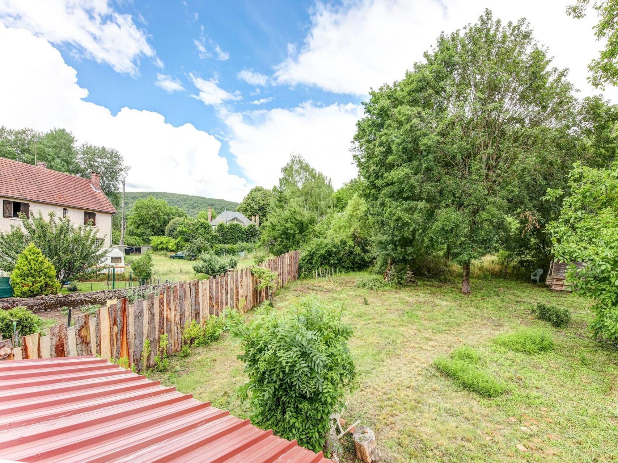 Traditional Holiday Home In Brinon Sur Beuvron Luaran gambar